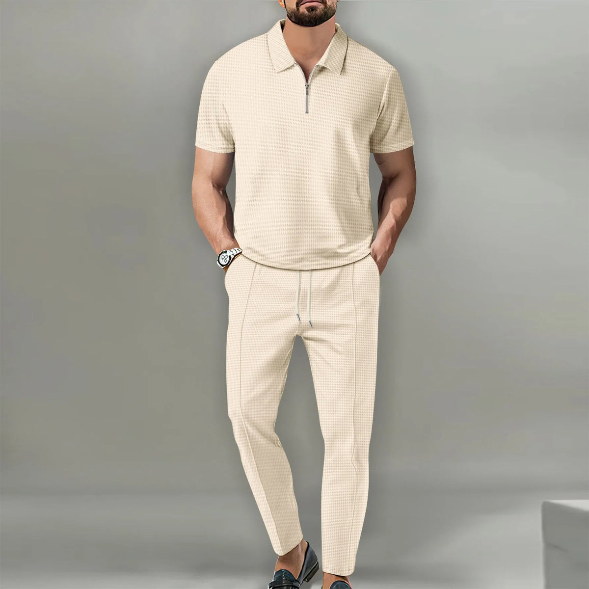 Conjunto de Calça e Camisa Polo Linha Casual Refinada.